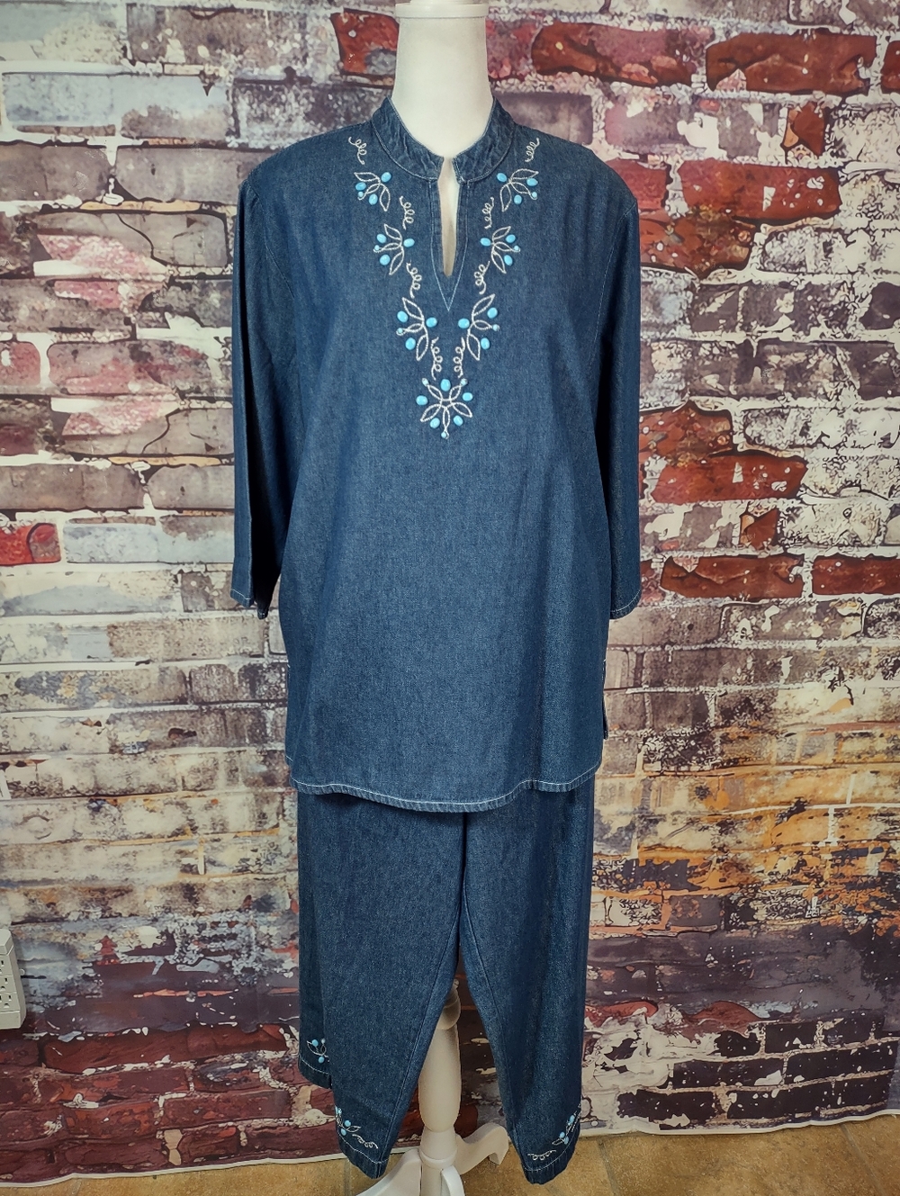 Anthony Original Embellished 2 Pc Set Denim Tunic Top/Cropped Pants